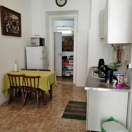 Casa de hóspedes Ajuda Space *